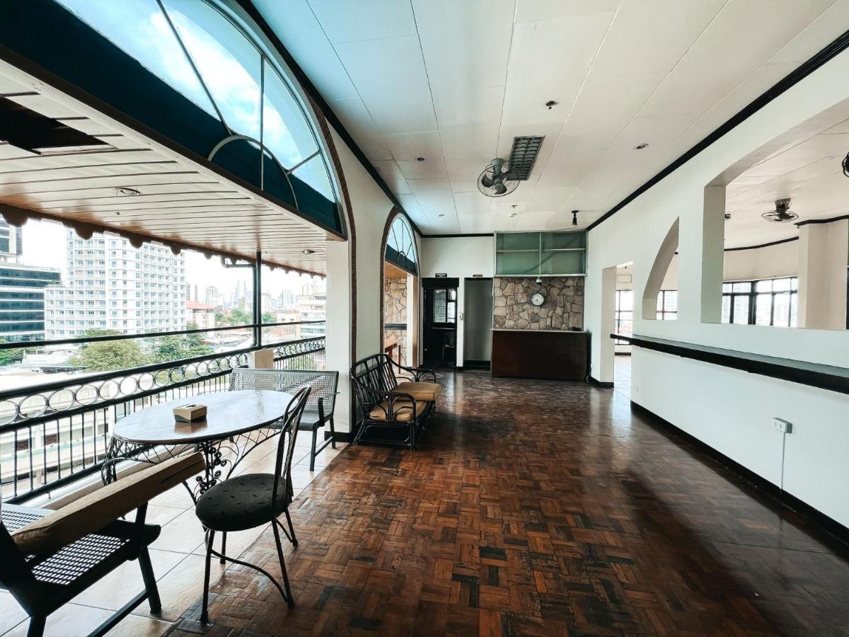 Fuente Hotel De Cebu Exteriér fotografie
