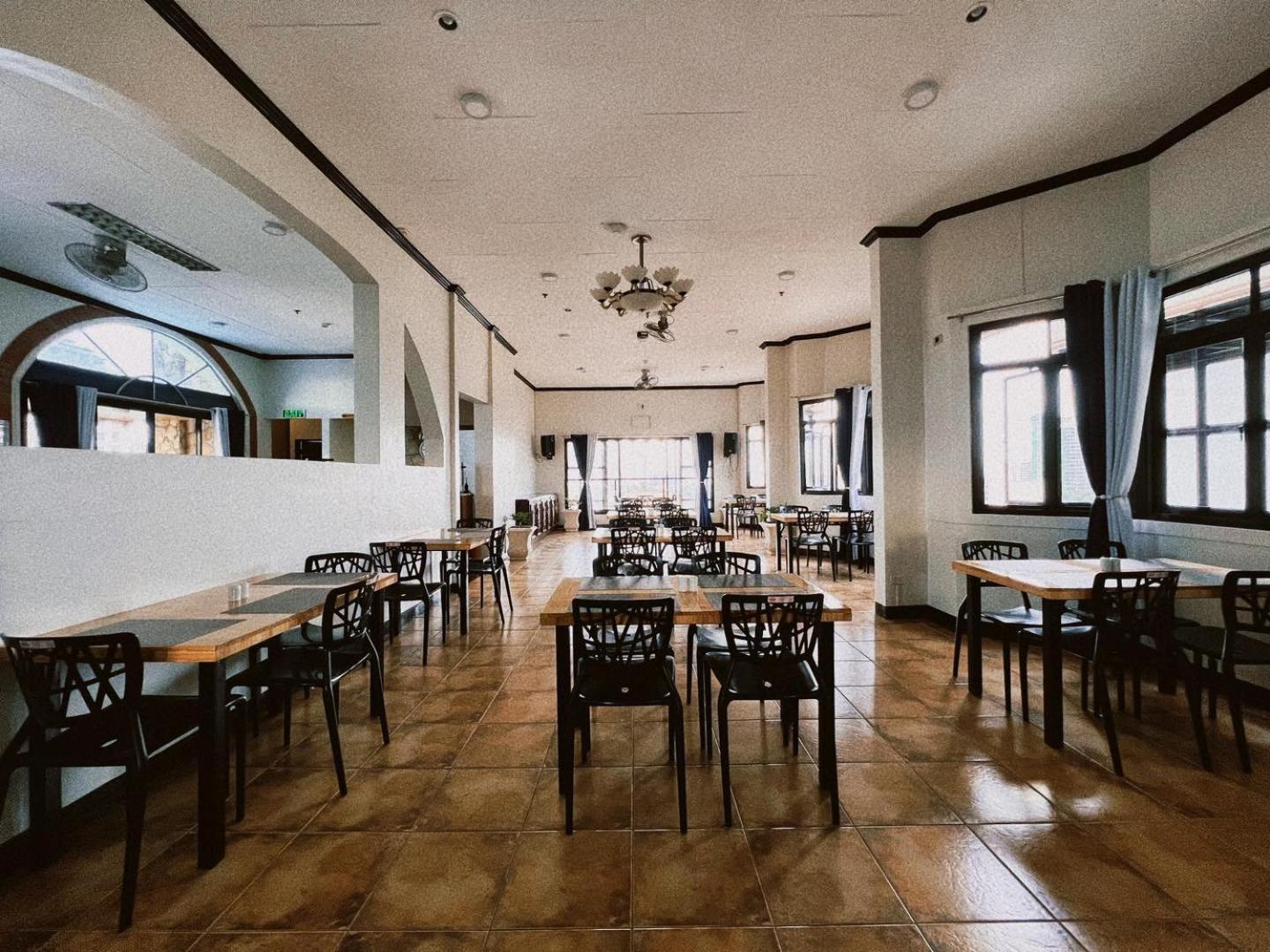 Fuente Hotel De Cebu Exteriér fotografie